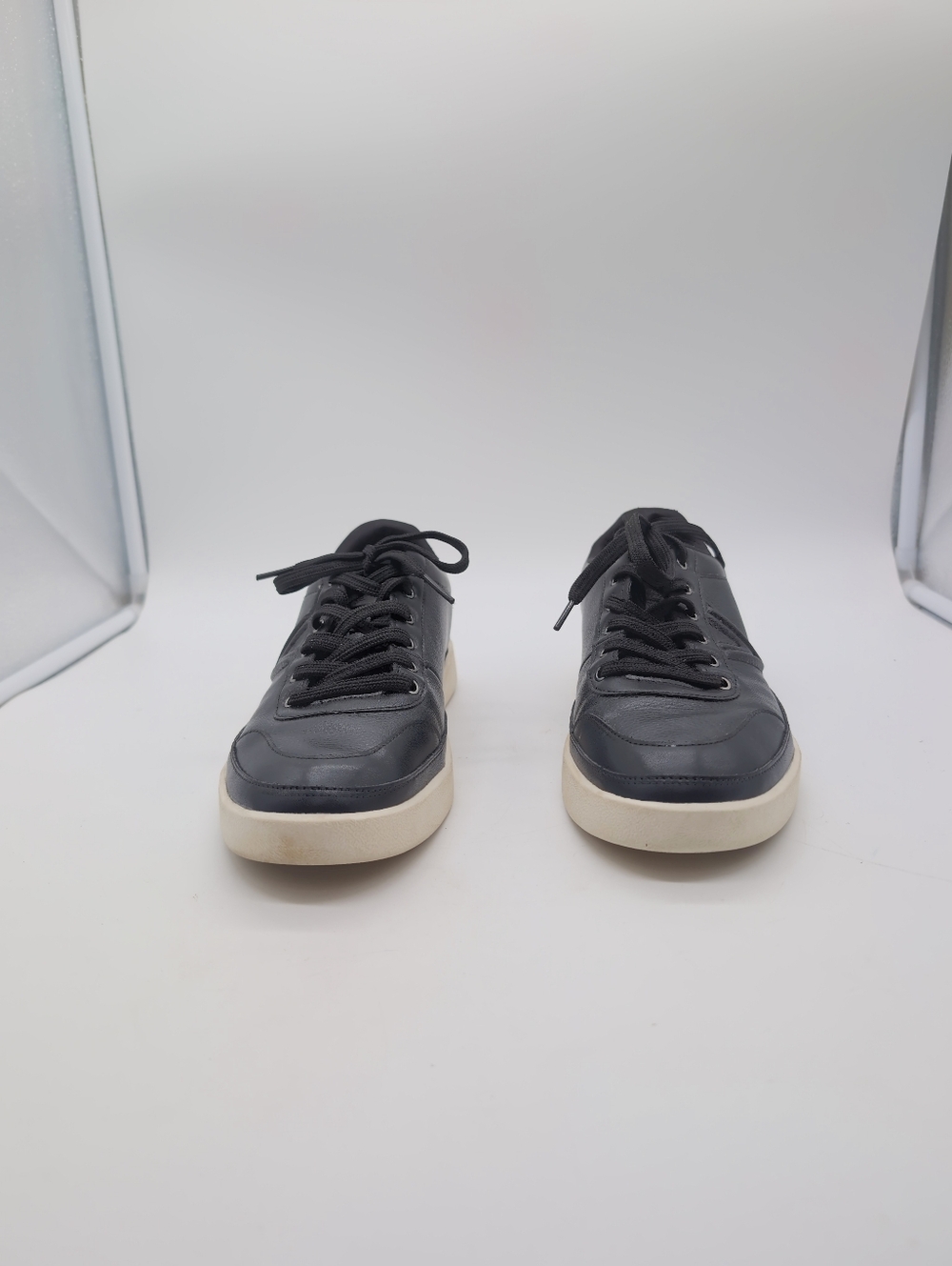 Vionic Emery Sz 9 Black Leather Low-Top Sneakers with White Sole - Picture 2 of 8